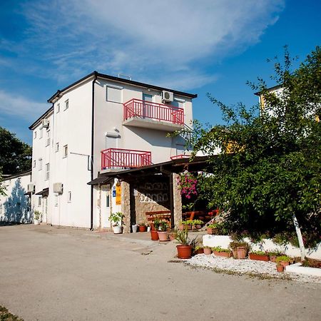 Ana Stjepan Nikolic - Pilgrim'S 2Nd Home Međugorje Dış mekan fotoğraf